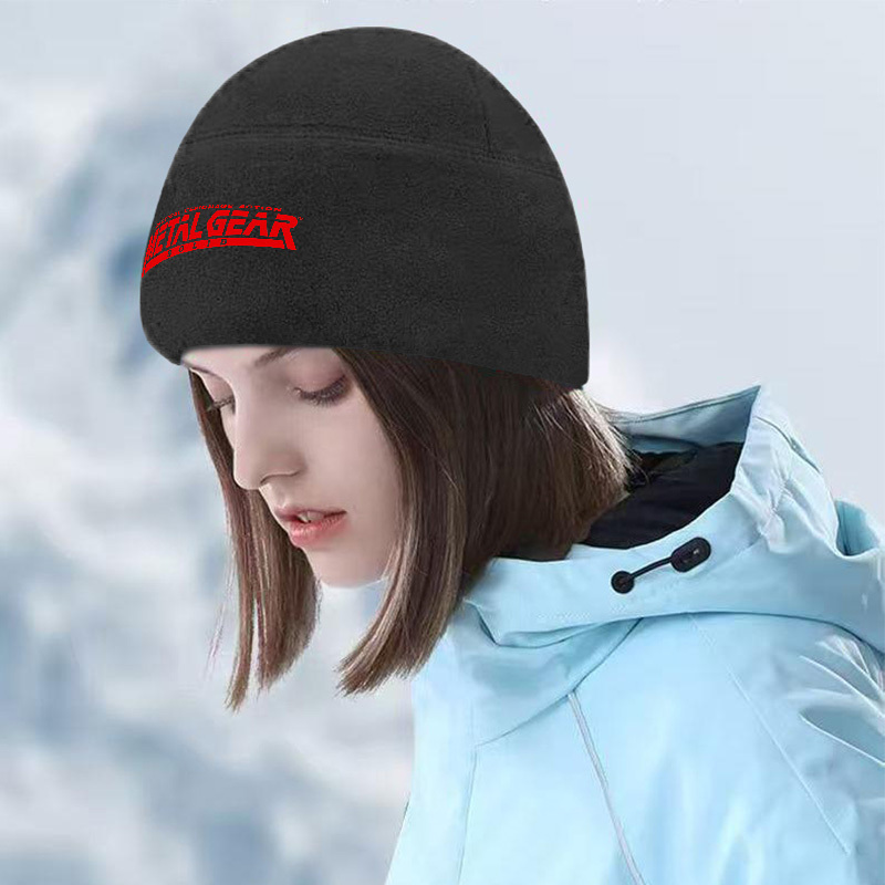 Red Metal Gear Solid action ga - Cycling Gear To Keep You Warm recension och pris